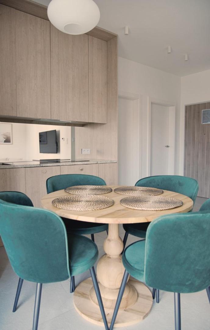 Rewal -2 Bedroom- Premium Baltic Apartment With Spa Access المظهر الخارجي الصورة